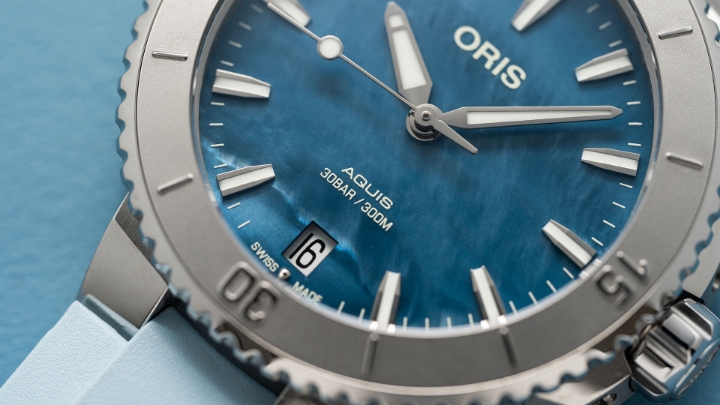 Oris Aquis Date