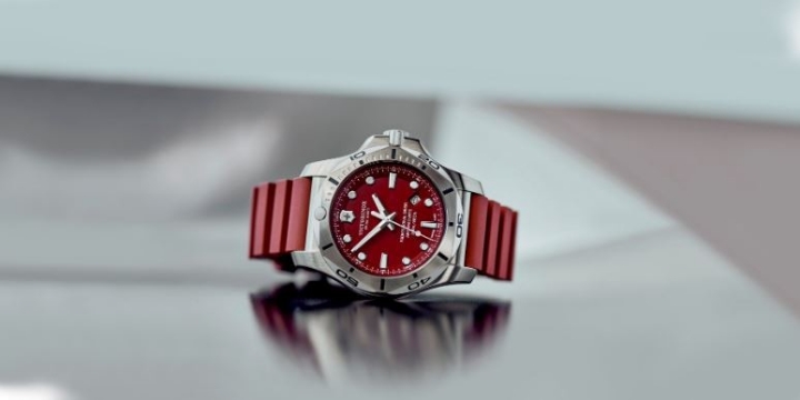 Victorinox I.N.O.X. Professional Diver