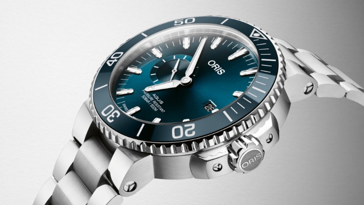 Oris Aquis Small Second, Date