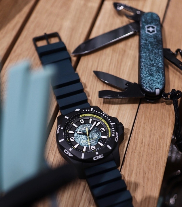 Obrazek VICTORINOX I.N.O.X Professional Diver Titanium Edycja Limitowana