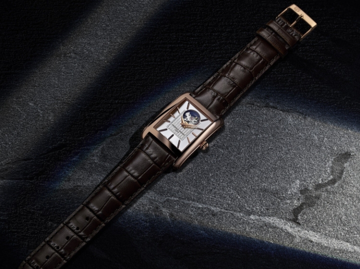 Obrazek Frederique Constant Classics Carrée Heart Beat Automatic