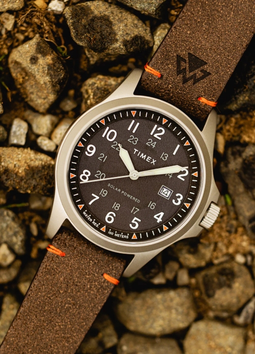 TIMEX Expedition North Field Solar 41mm