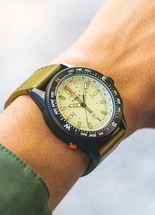 Obrazek TIMEX Expedition North® Tide-Temp-Compass 43 Indiglo