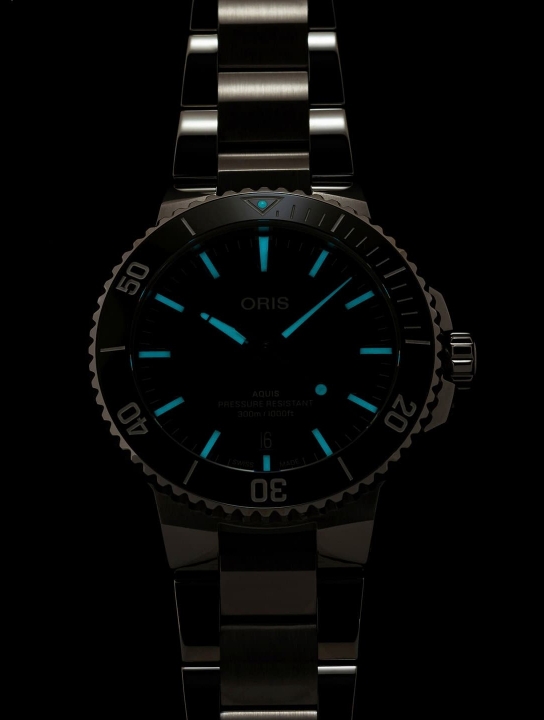 Oris Aquis Date