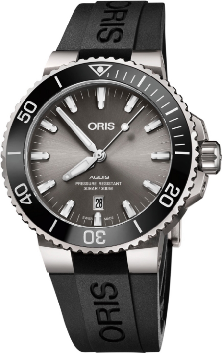 Oris Aquis Titanium Date