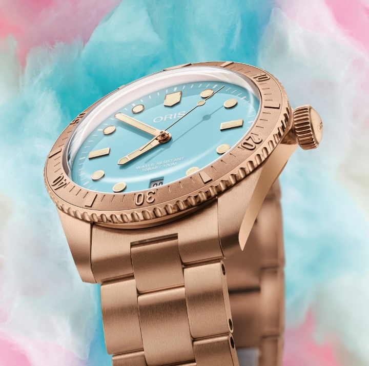 Obrazek Oris Divers Sixty-Five Cotton Candy Sky Blue