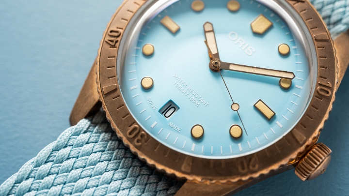 Obrazek Oris Divers Sixty-Five Cotton Candy Sky Blue