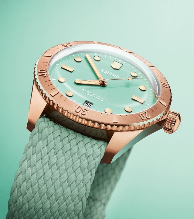 Obrazek Oris Divers Sixty-Five Cotton Candy Wild Green