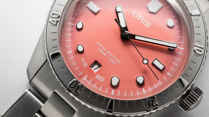 Obrazek Oris Divers Sixty-Five Cotton Candy Edition