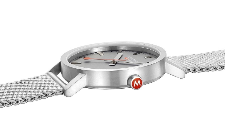 MONDAINE Classic