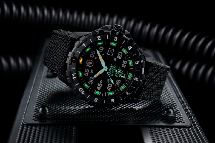 Obrazek Luminox F-117 x Skunk Works Heritage 6440 Series