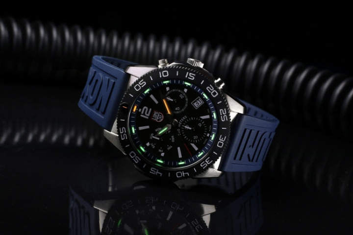 Obrazek Luminox Pacific Diver Chronograph 3140 Series