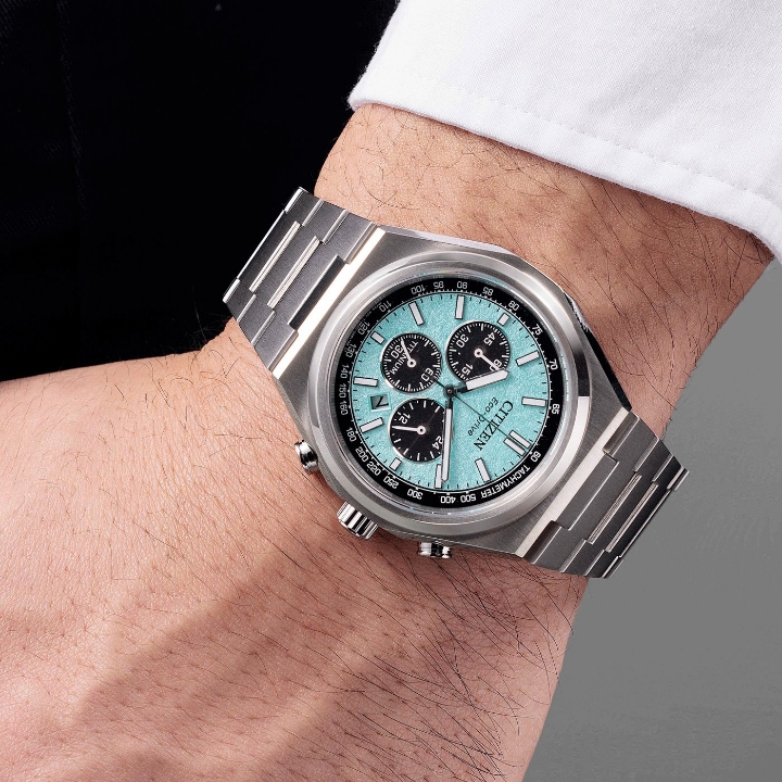 Obrazek CITIZEN Super Titanium Chronograph