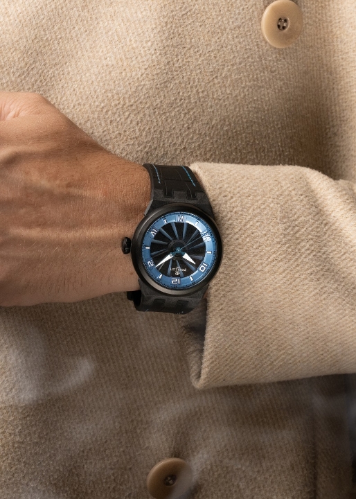 Perrelet Turbine Carbon Ice Blue