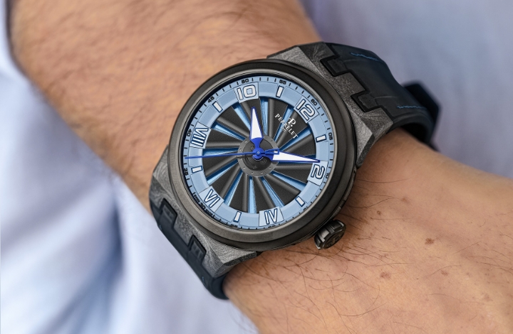 Perrelet Turbine Carbon Ice Blue