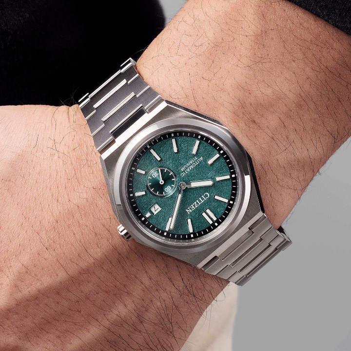 Citizen Super Titanium Small Seconds