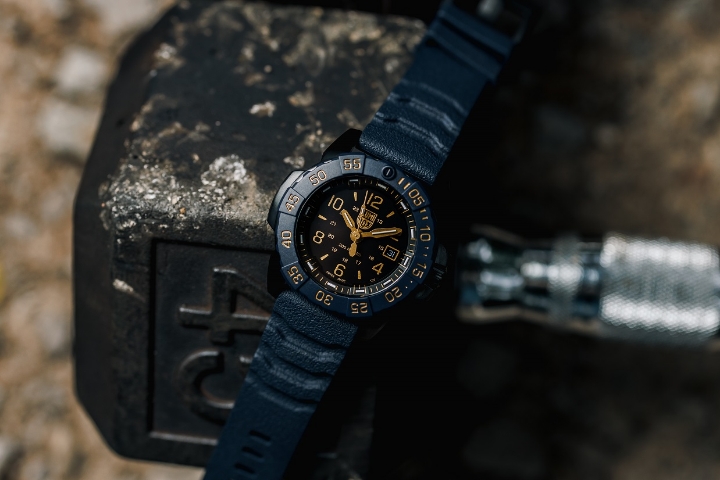 Luminox Navy SEAL Foundation 3250 Series Back to the Blue