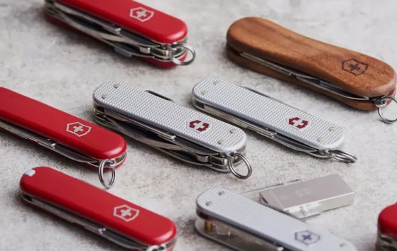 victorinox classic sd